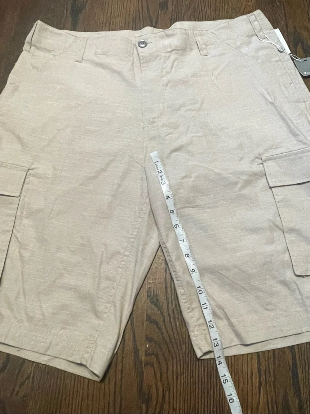 Paulo Solari  casual Men's Cream Cargo Shorts with Utility Pockets size 42  NWT